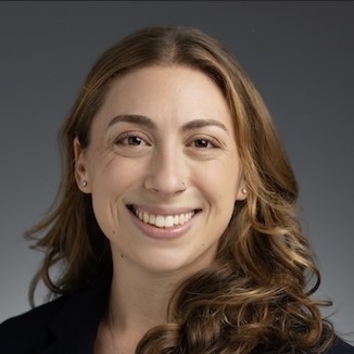 Elana Straus